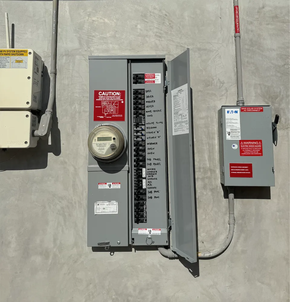 Slide of Soto Electric