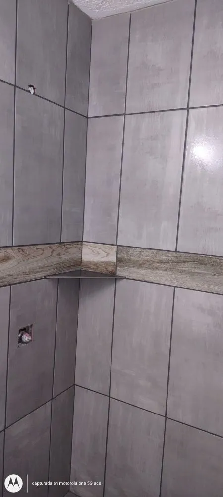 Reliable electrician providing emergency electrical service in , 