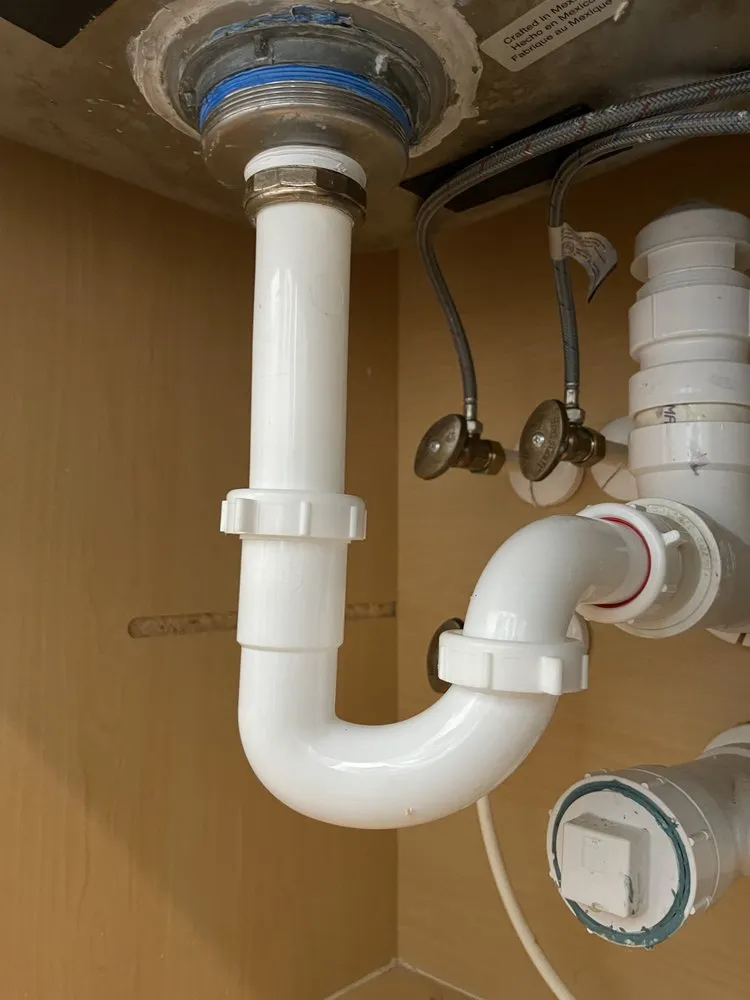 Slide of Soto’s Service and Repairs