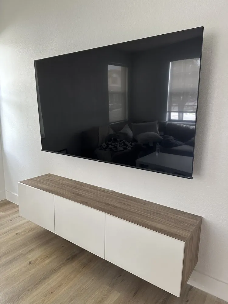 Slide of Soto’s Service and Repairs