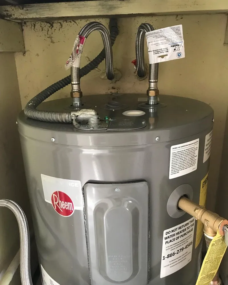 Slide of Soto’s Service and Repairs