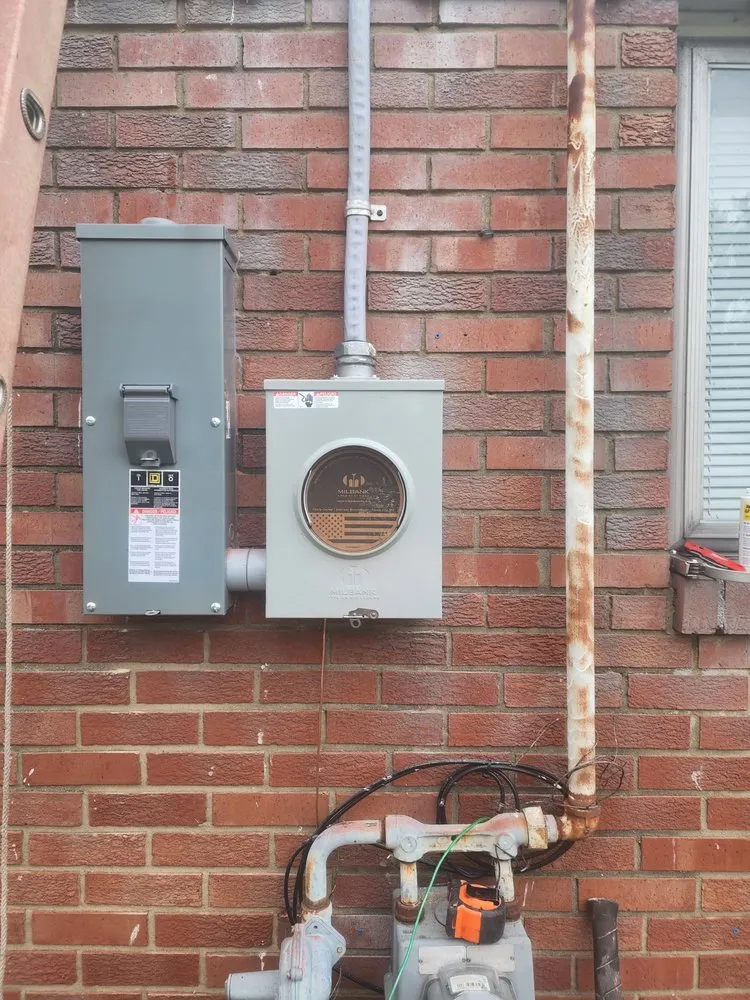 Reliable electrician providing outlet and switch repair in West Harrison, IN - Souders Electric