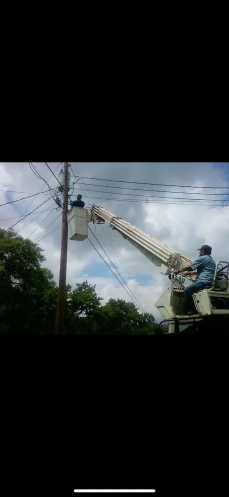 Slide of Source Electric