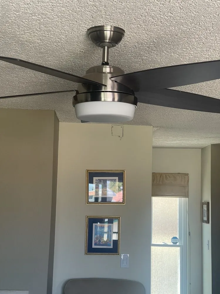 Expert outlet and switch repair experts serving West Los Angeles, CA - South Bay Electric