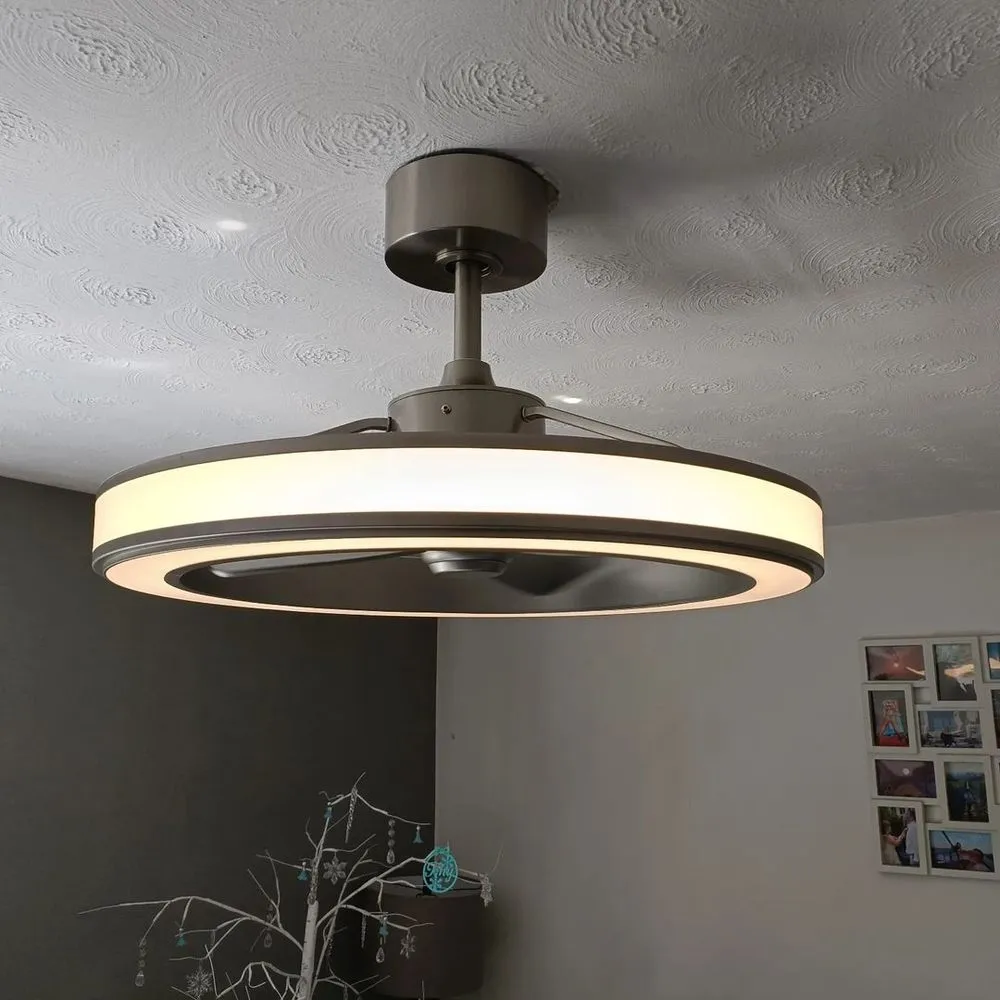 Slide of South Chicago Licensed Electrician