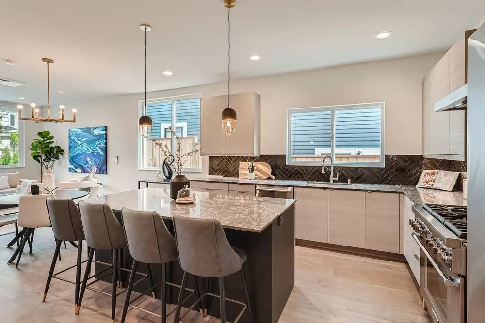 Slide of South Hill Electric