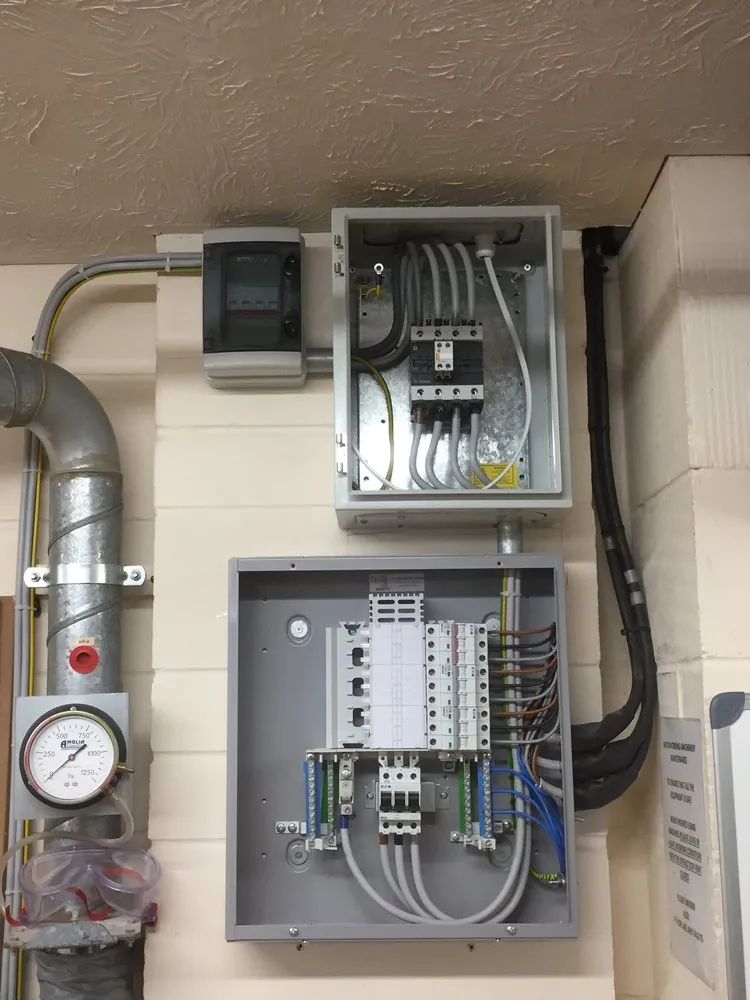 Slide of South Jamaica Electricians