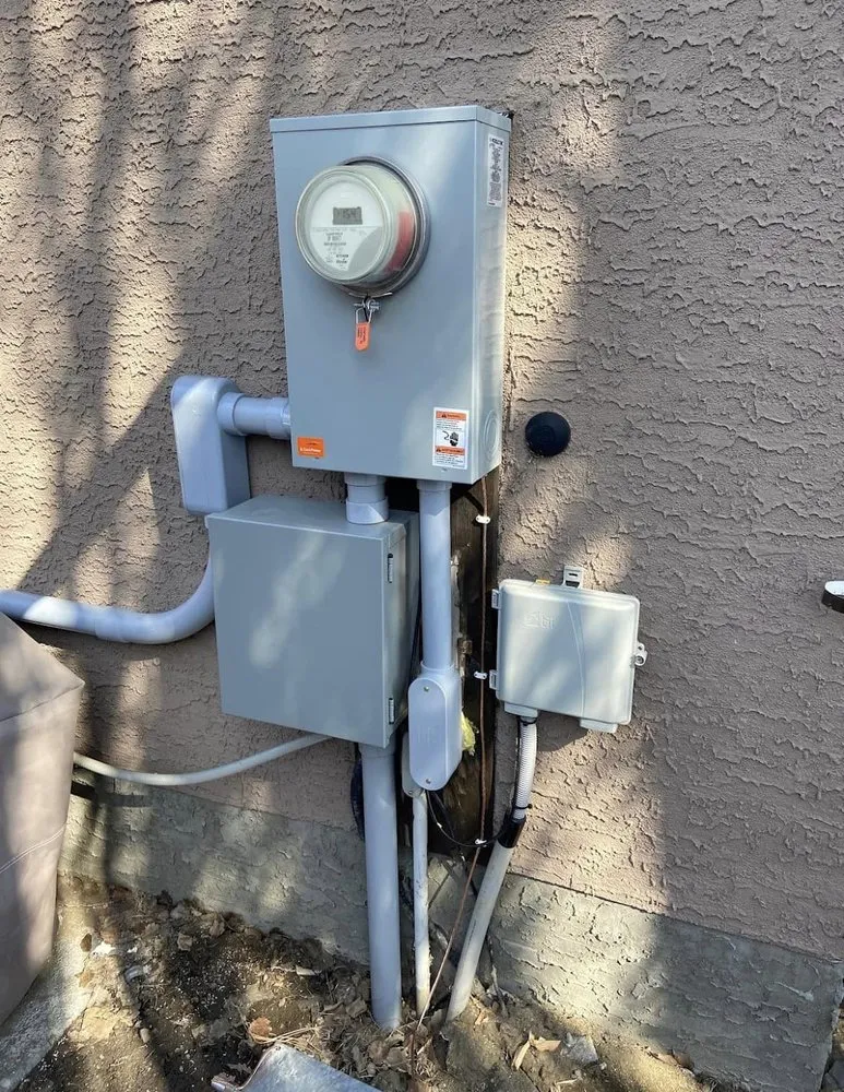 Slide of South Loop Master Electrician