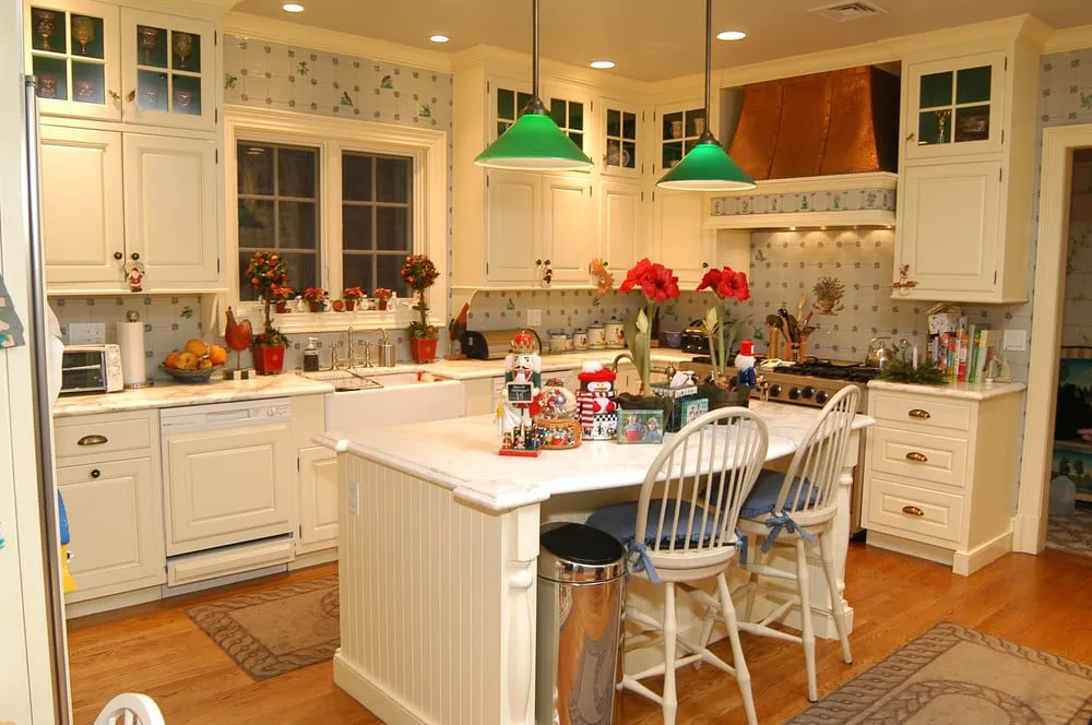 Slide of South Mountain Associates