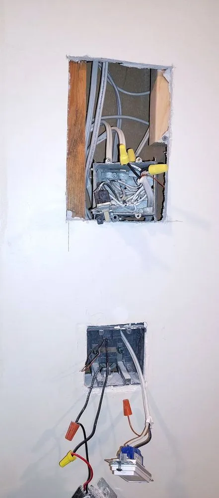 Emergency electrical repair in , by South Richmond Electric