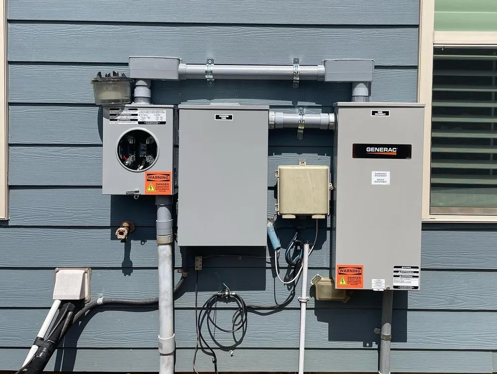 Slide of South Side Emergency Electrician