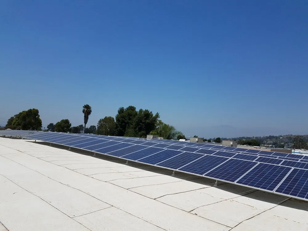Licensed emergency electrical service experts serving Sunland, CA - Southbay NRG