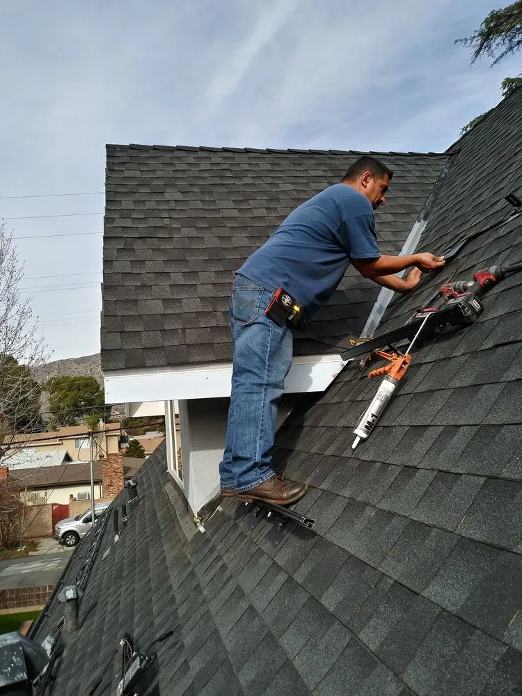 Trusted circuit breaker repair experts serving Sunland, CA - Southbay NRG