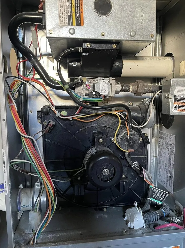 Professional electrician providing emergency electrical service in ,