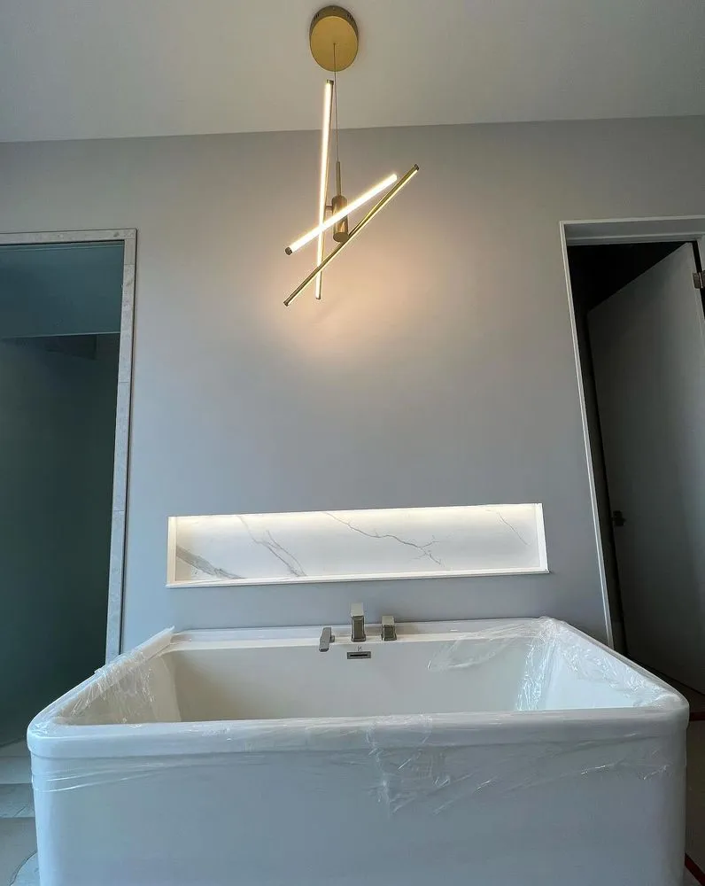 Emergency circuit breaker repair in ,  by Southeast Portland Electric