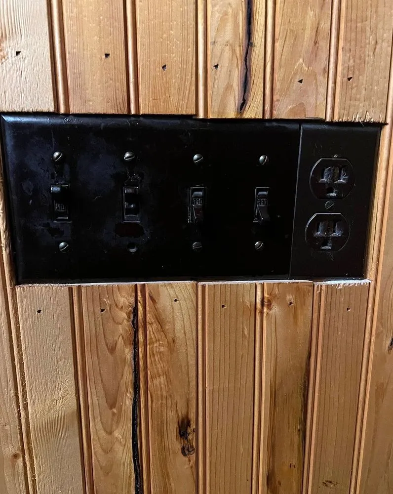 Emergency lighting installation service in ,  - Southeast Portland Electric