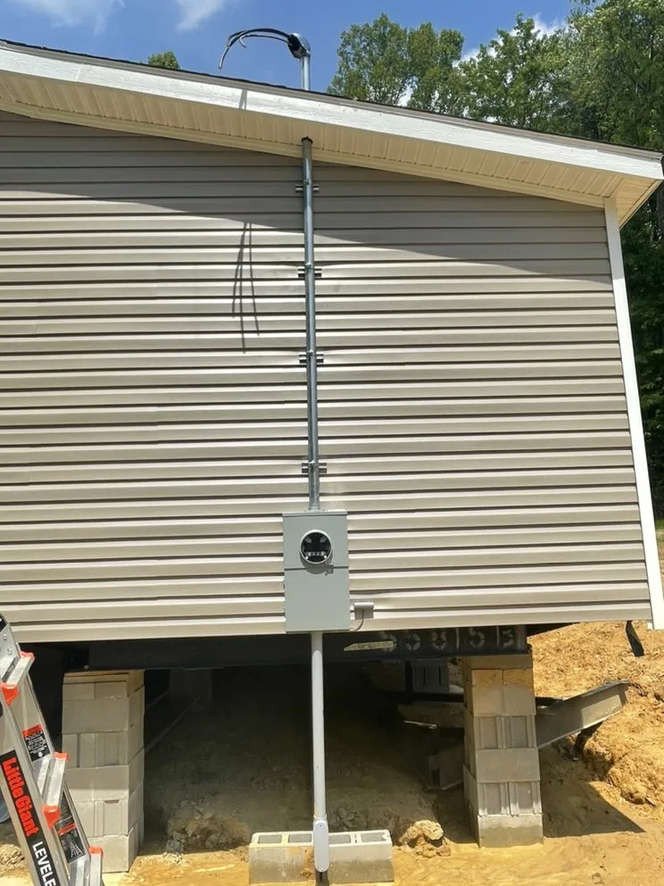 Slide of Southern 304 Electric, LLC