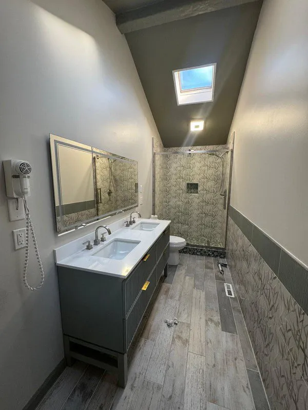 Affordable electrician providing wiring installation in ,