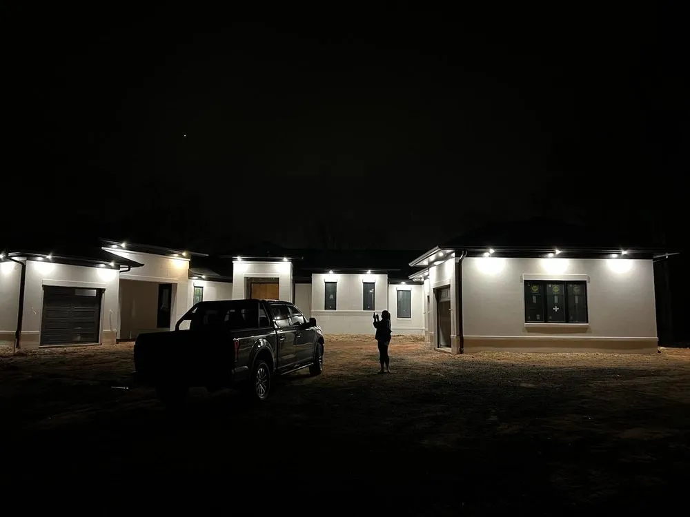 Slide of Southern Custom Electrical