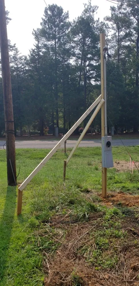 Slide of Southern Custom Electrical