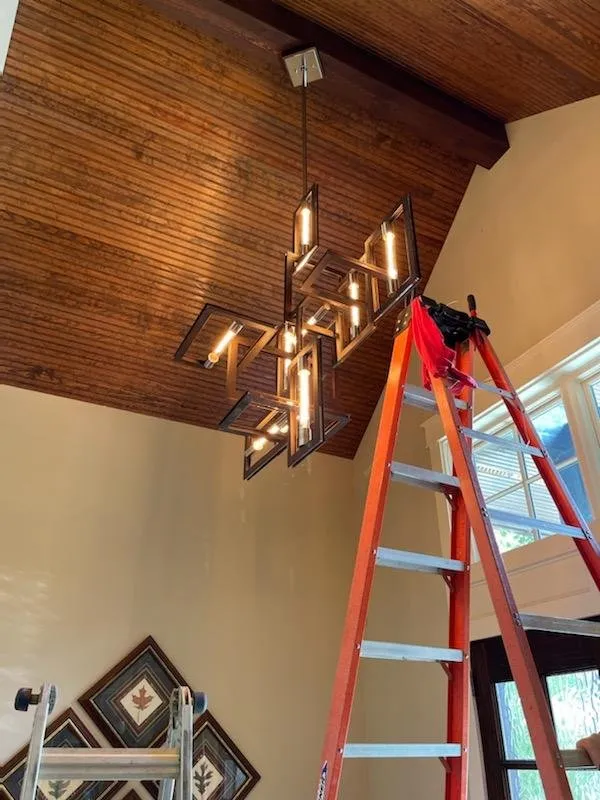 Reliable emergency electrical service experts serving ,  - Southern Custom Electrical