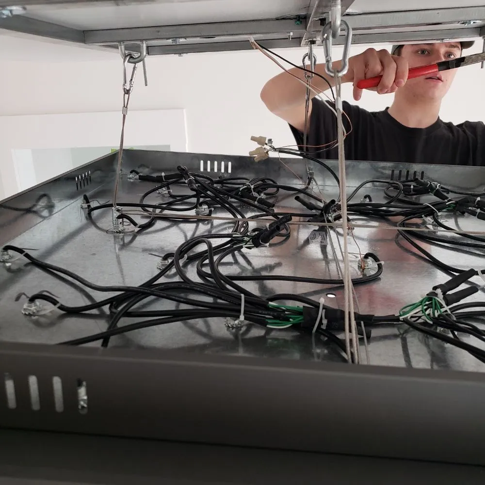 Slide of Southern Custom Electrical