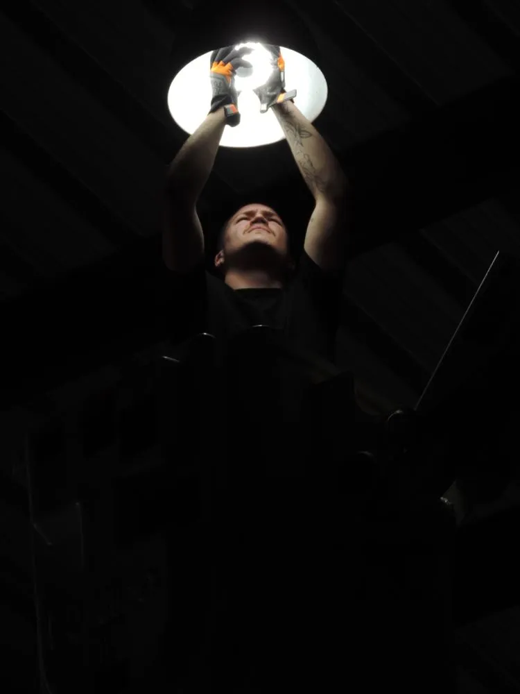 Slide of Southern Electric & Communications