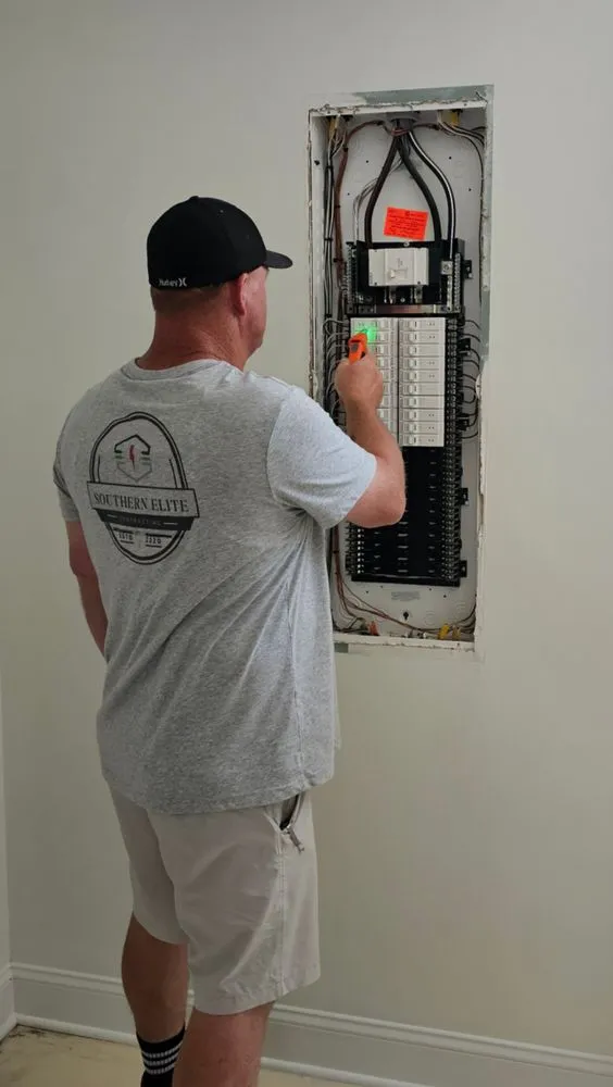 Slide of Southern Elite Contracting