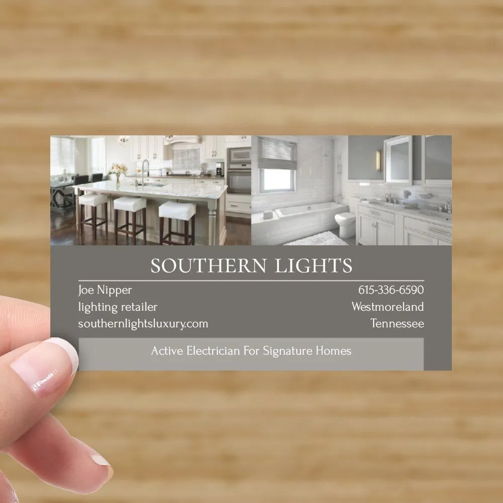 Slide of Southern Lights Luxury