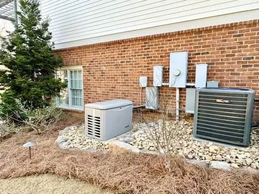 Southern Power Systems Logo