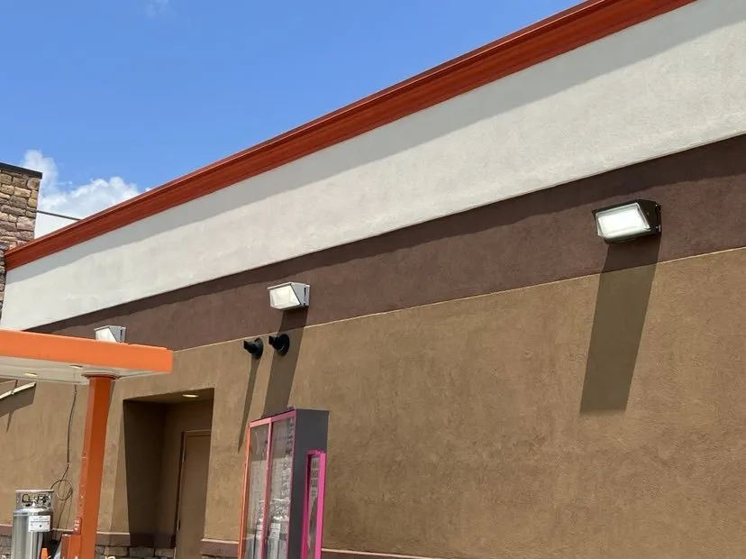 Slide of Southern Signs & Lighting Maintenance