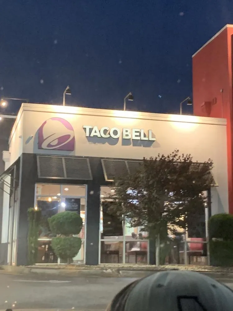 Affordable outlet and switch repair experts serving ,  - Southern Signs & Lighting Maintenance