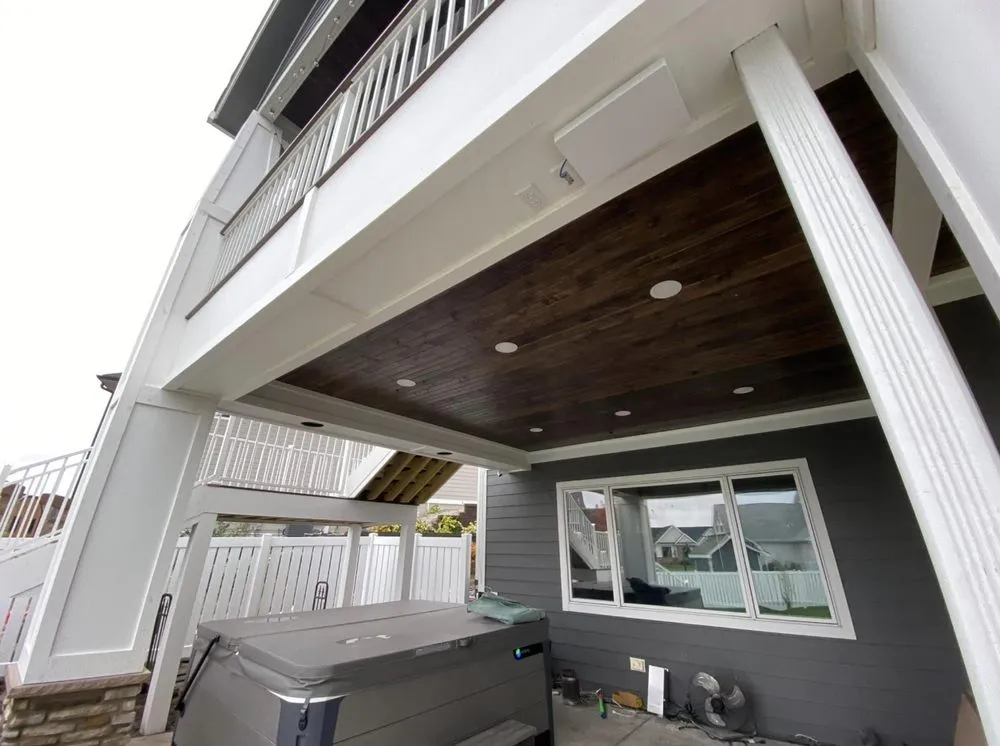 Slide of Southern Wind Electrical