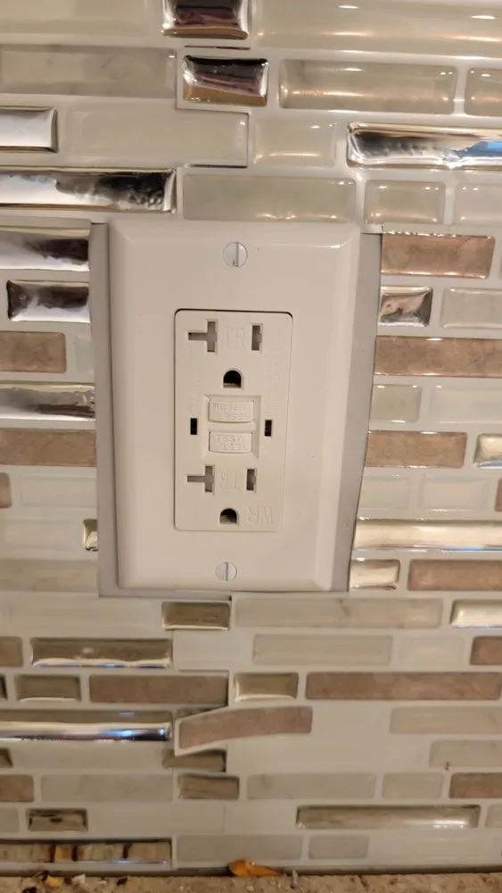 Slide of Southland Solutions