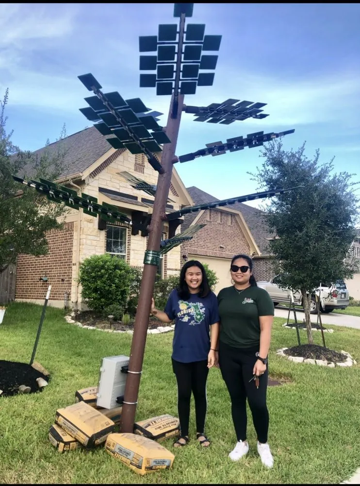 Slide of Southwest Solar Stores