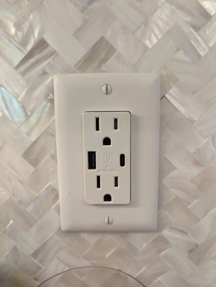 Reliable emergency electrical service service in ,  - Sovereign Electric