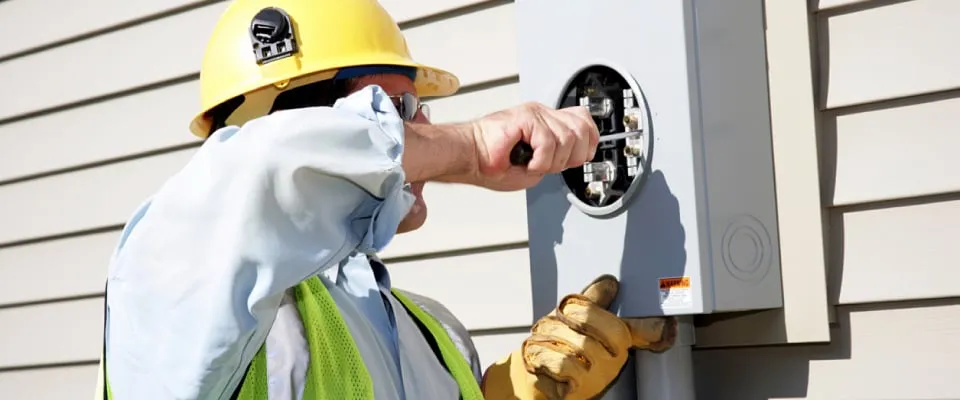 Slide of S&P Electric