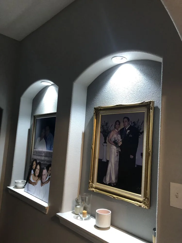 Affordable electrician providing lighting installation in , 