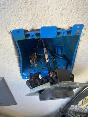 Spark-EZ Electrical Logo