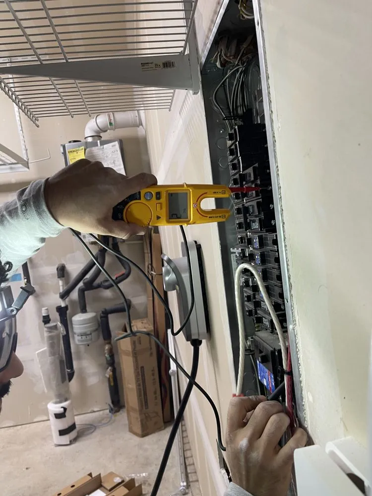 Slide of Spark Pro Electric