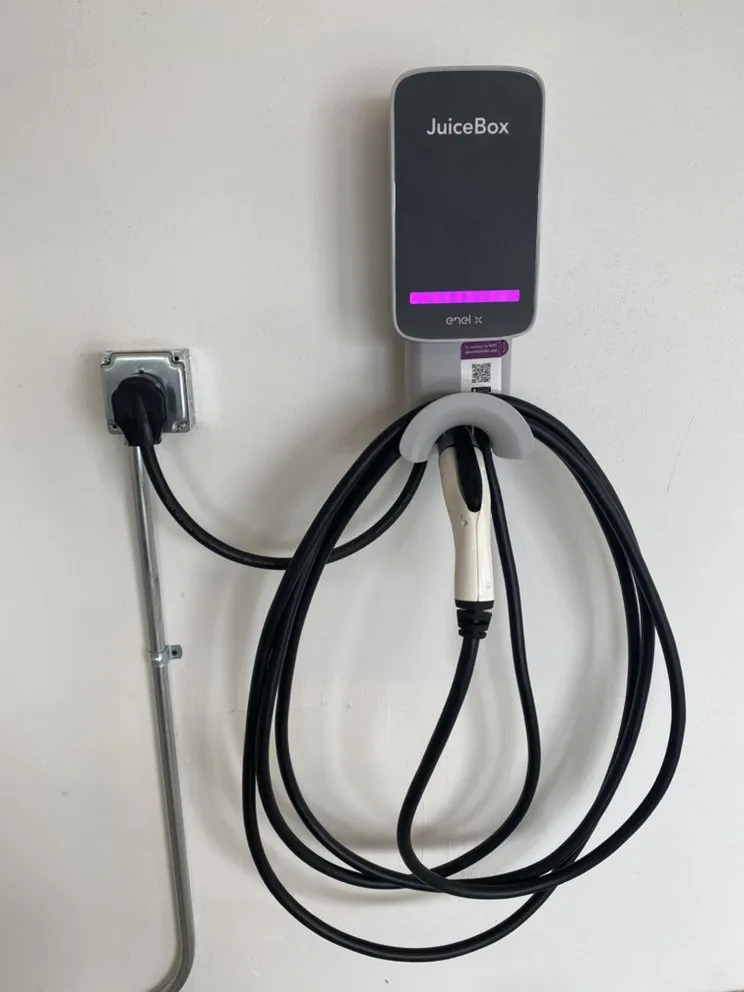 Slide of Spark Shark