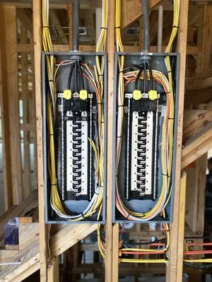 Sparks In Motion Logo