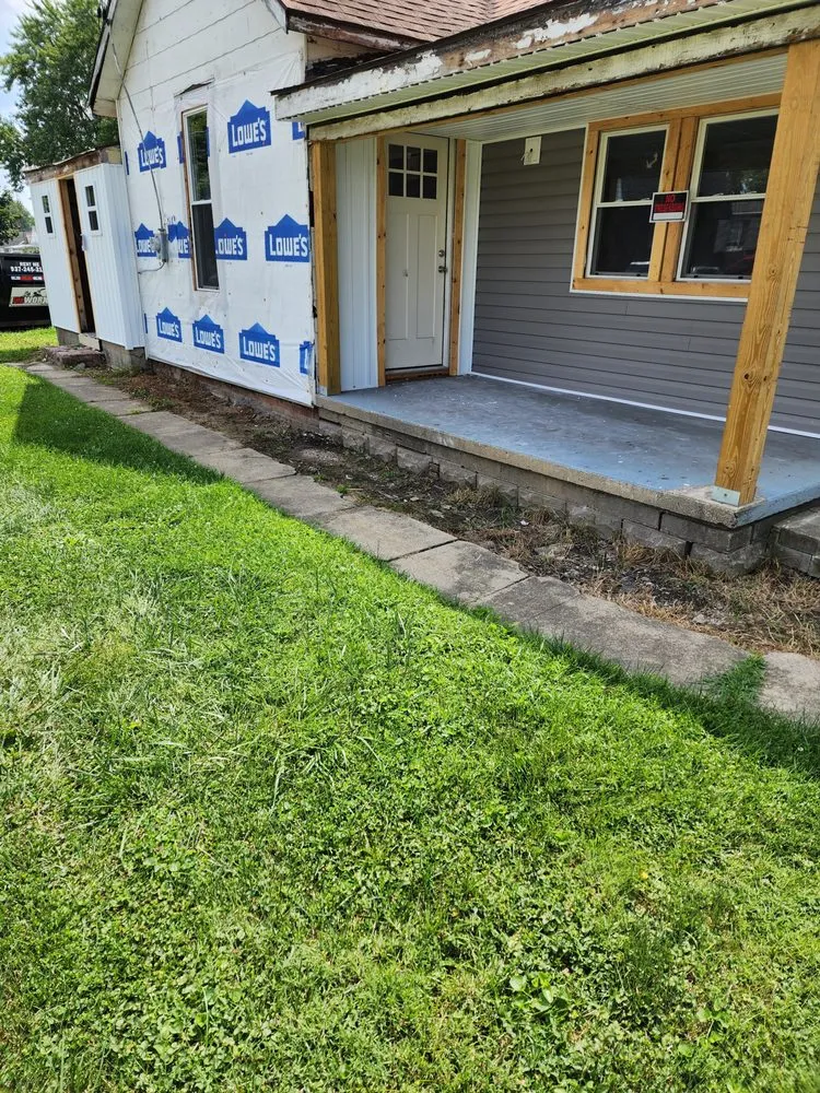 Slide of Sparkys Contracting