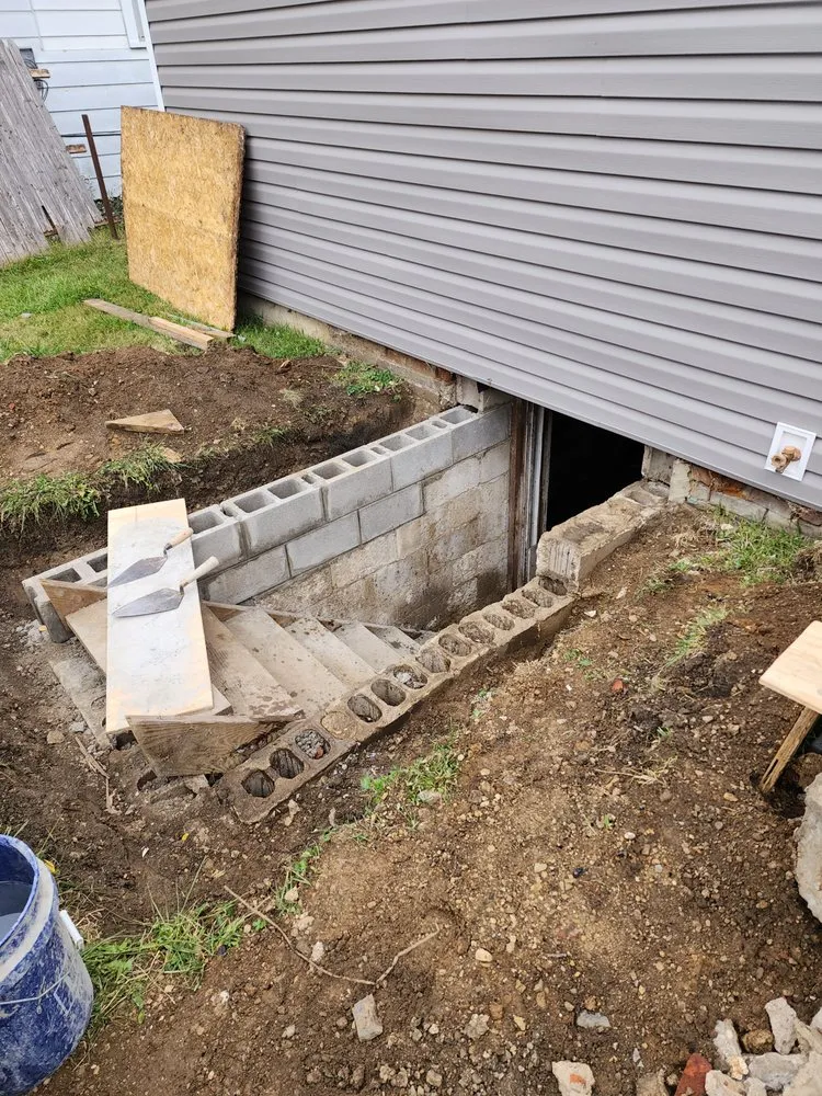 Slide of Sparkys Contracting