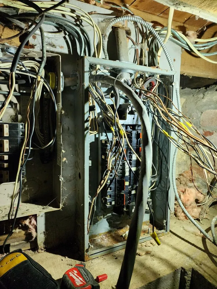 Slide of Sparkys Contracting