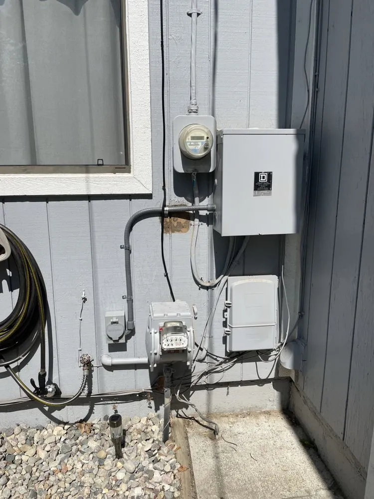 Slide of Sparq Electric