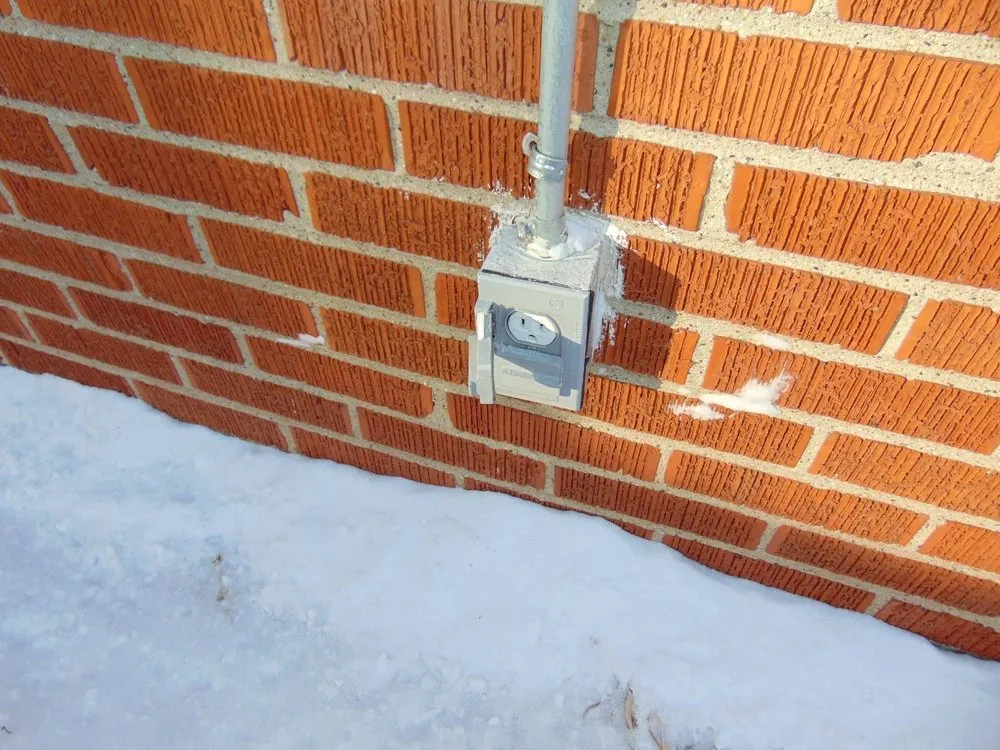 Slide of Sparq Electric