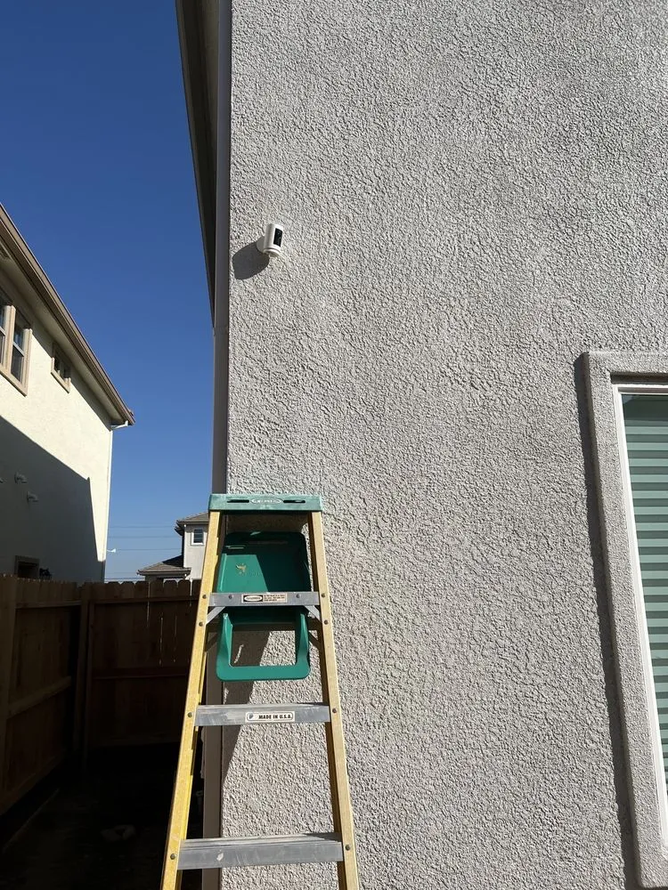 Emergency circuit breaker repair in , by Special T Electric