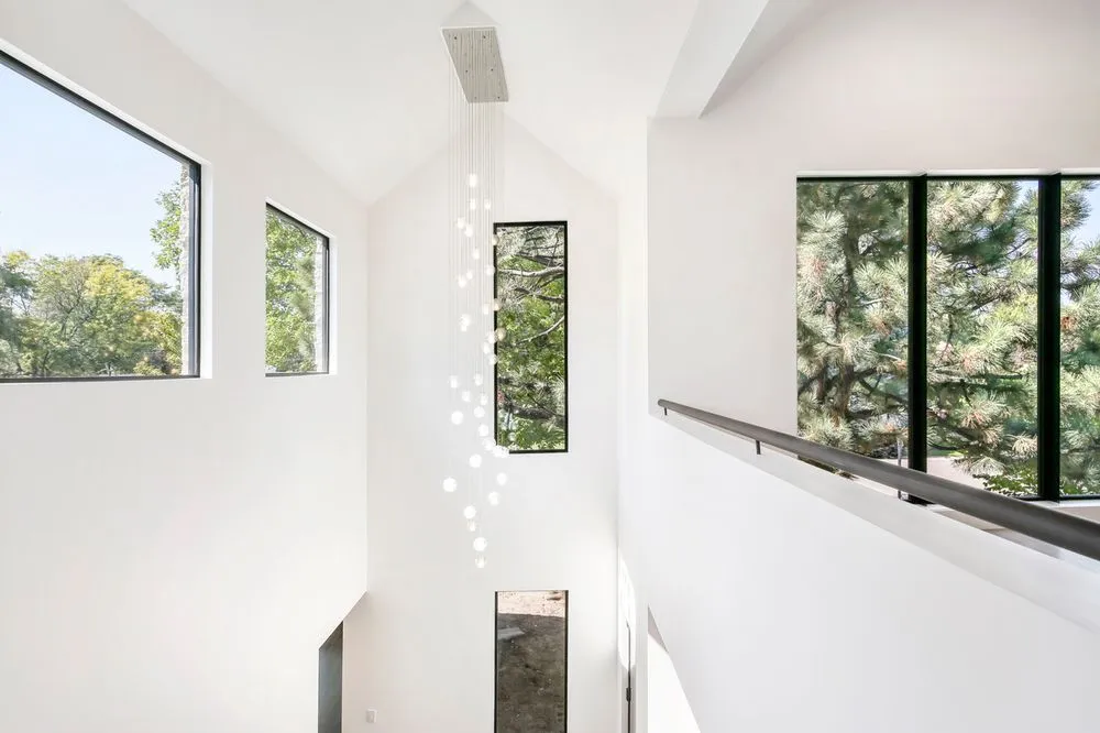 Slide of Specialized Electric Company