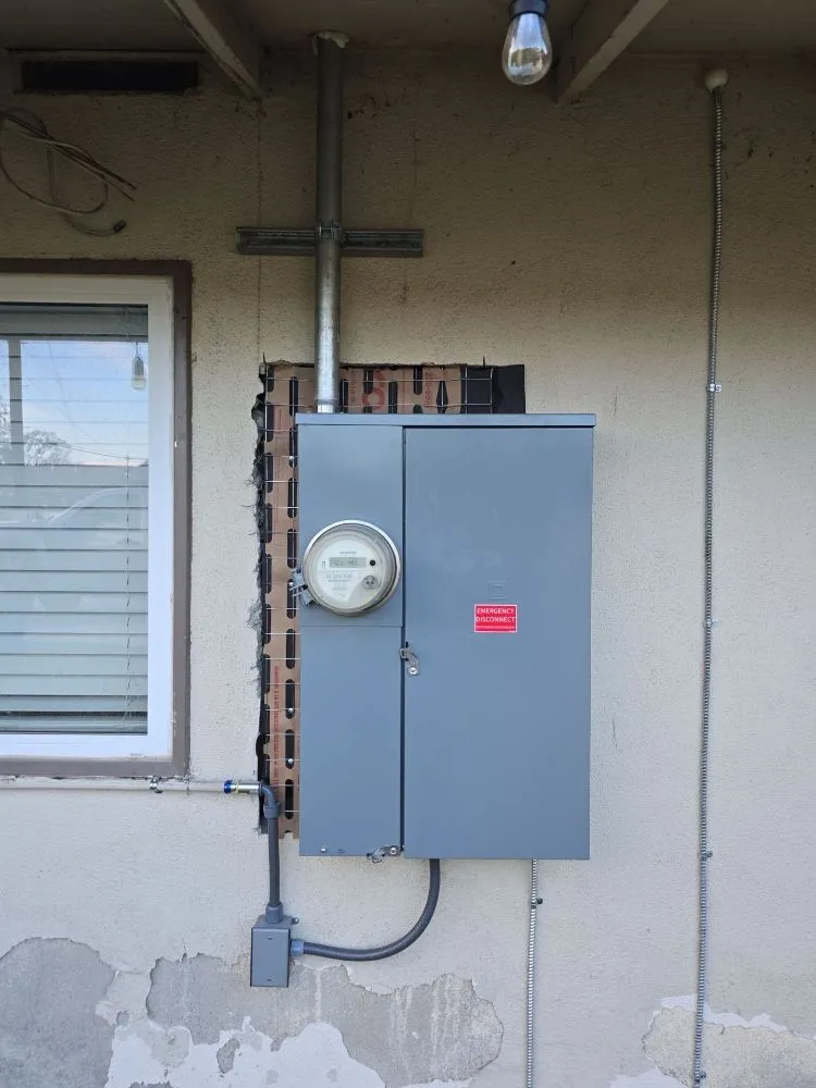 Professional emergency electrical service experts serving ,  - Specialized Electrical Solutions